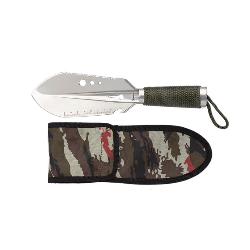 Pá de sobrevivência com capa de camuflagem