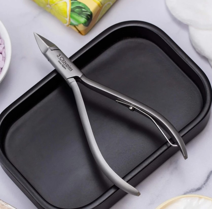 Pince à ongles incarnés en acier inoxydable et cobalt 3 Claveles 13 cm