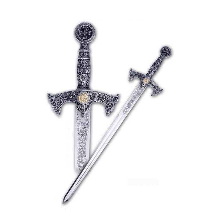 Épée des cadets des Templiers avec manche en argent avec gravures...