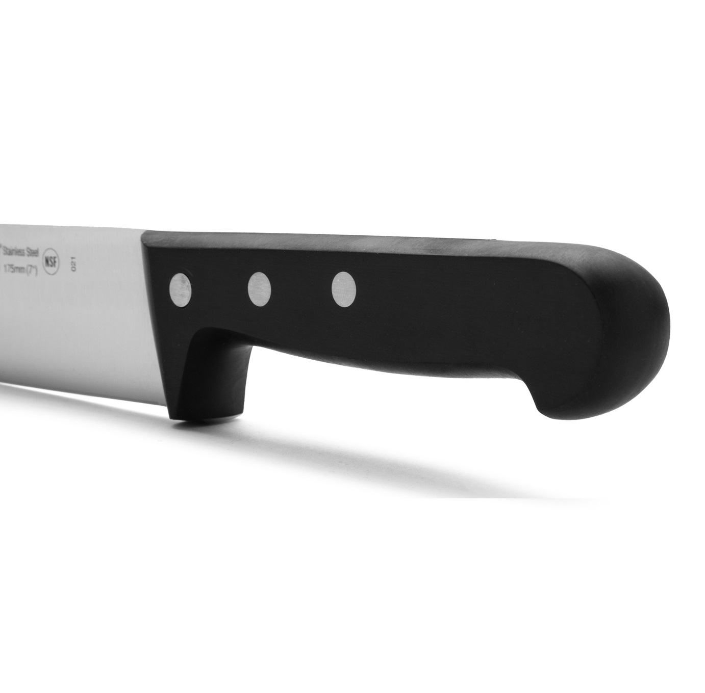 Arcos Universal Straight Butcher Knife with 17.5 cm blade and Polyoxymethylene handle