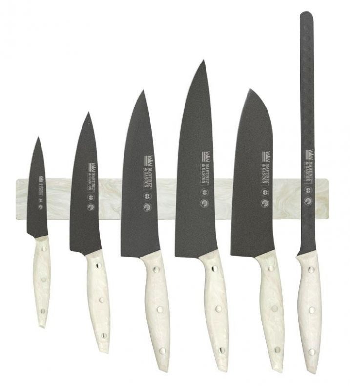Martínez y Gascón Magnet Set with 6 Teflon Chef Knives and Pearle...