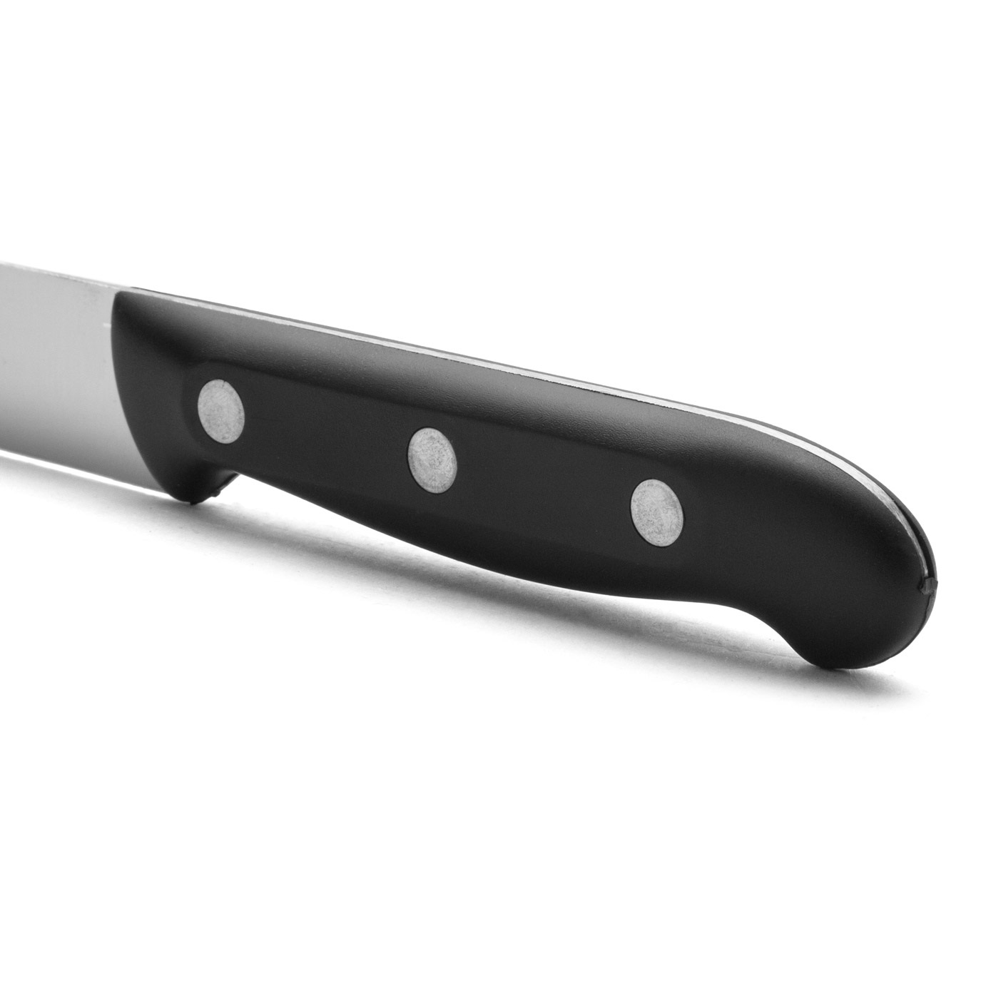 Arcos Maitre kitchen knife with black polypropylene handle and 150 mm blade