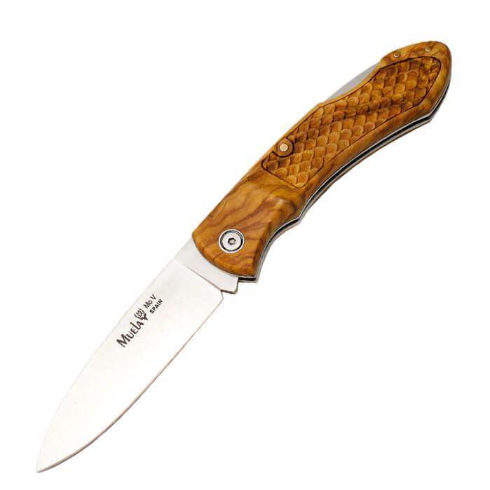 Knife with locking system with carved olive wood handles with 8 c...